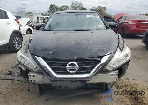 2017 Nissan Altima 2.5 from USA, damaged, VIN 1N4AL3AP5HC124645